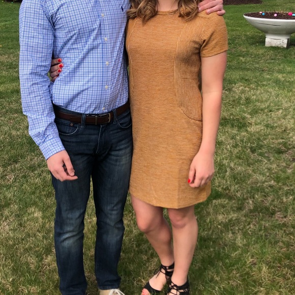 Yellow striped dress - Picture 1 of 1